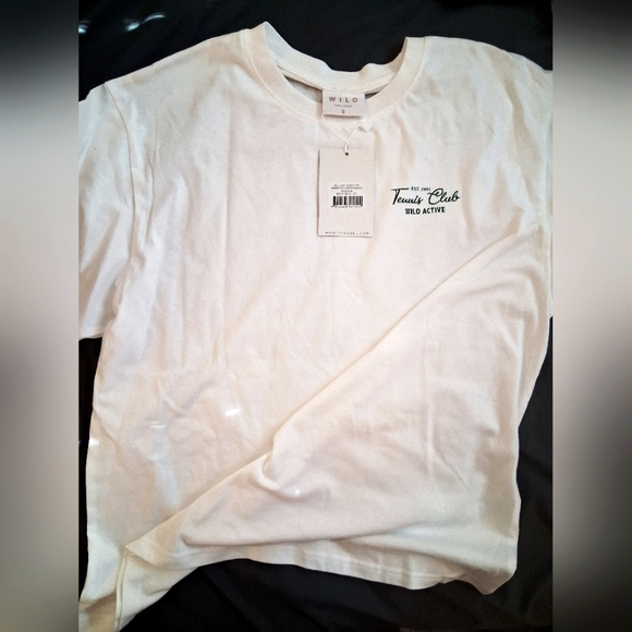 Wilo Women's White Short Sleeve Tee - Picture 1 of 5